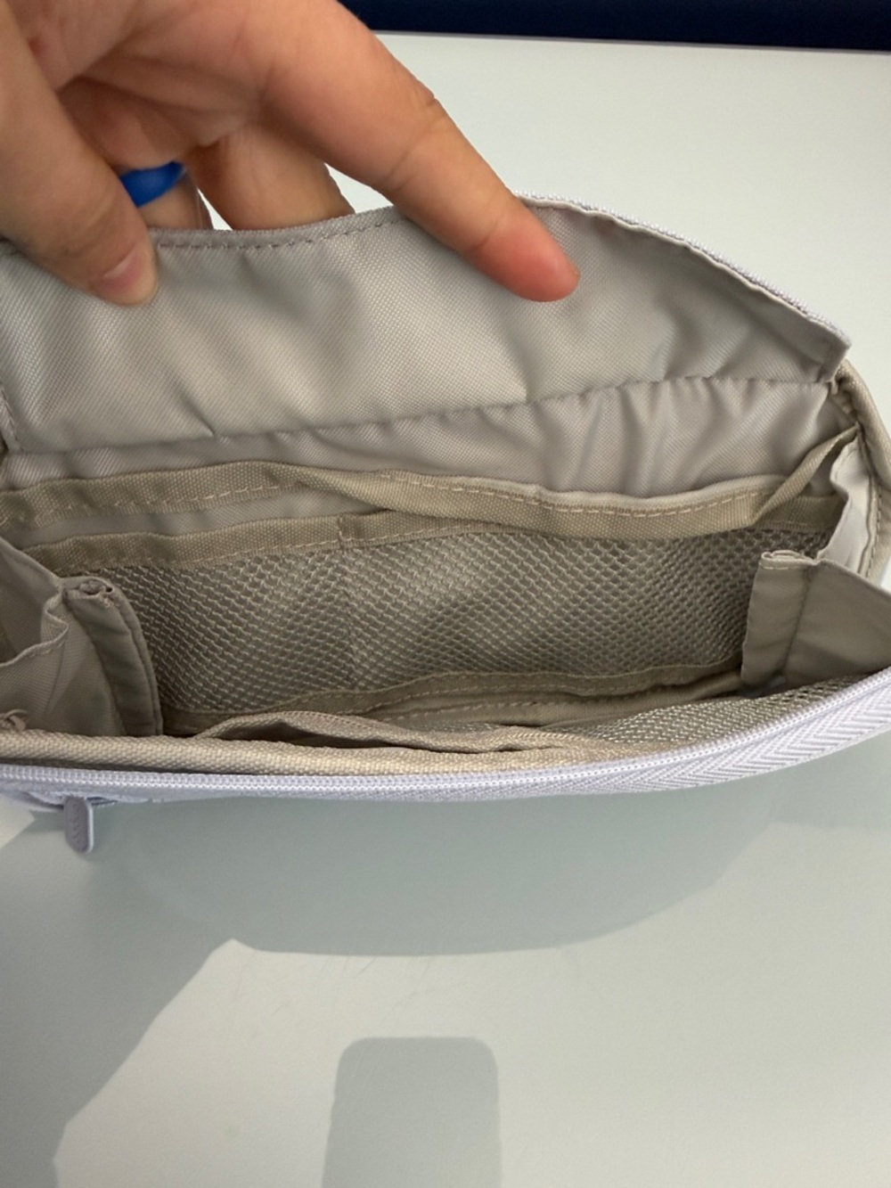 Zippered Organization Pouch - Picture 4 of 7